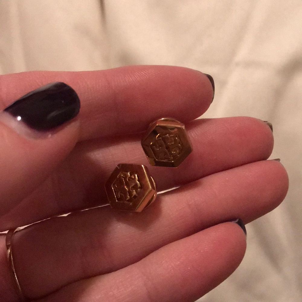 Tory Burch earrings authentic!